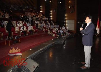 وزير الشباب والرياضة يحفز المتطوعين المرشحين للبرنامج التدريبي لبطولة العالم لكرة اليد