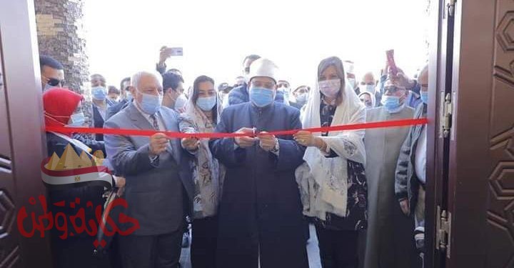 محافظ دمياط ووزيرا الأوقاف و الهجرة يفتتحون ثلاث مساجد برأس البر