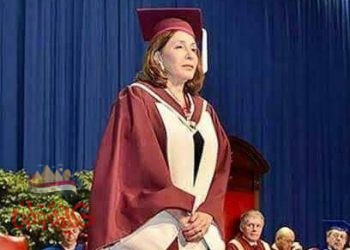 وزير التعليم العالي يهنئ الدكتورة هدي المراغي لحصولها على أرفع “وسام مدني” في كندا