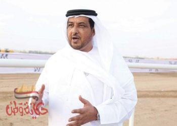 الإعلامي والمحلل الرياضي Salem bin mutaared يحصل علي أعلي وسام رياضي من الدولة