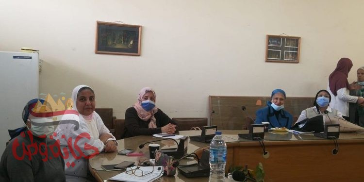 “قراءة سيميائية للحداثة في الشعر” سيمينار علمي بآداب قسم اللغة الفرنسية حلوان