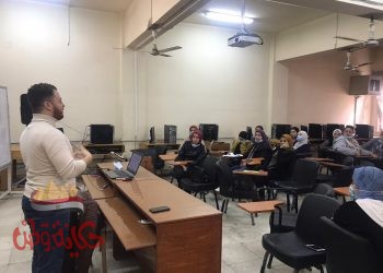 آداب حلوان تنظم ورشة عمل عن مهارات التدريس للطلاب