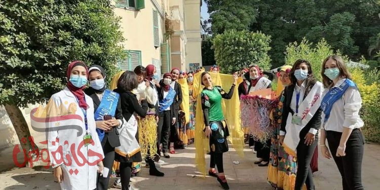 جامعة حلوان : ” عيشها ببساطة ” شعار المهرجان التنشيطى للاسر الطلابية برياضية بنات