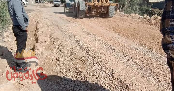 رصف طريق القناوية بأبوحمص