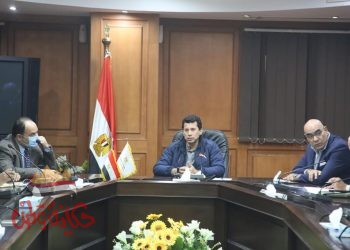 “صبحي” يجتمع باللجنة العليا لليد للوقوف على اخر الاستعدادات للبطولة