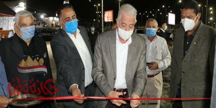 محافظ جنوب سيناء يفتتح شارع المعز بالسوق القديم لتطوير السوق القديم بشرم الشيخ