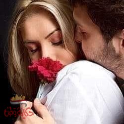 صورة بها اشخاص كدابه