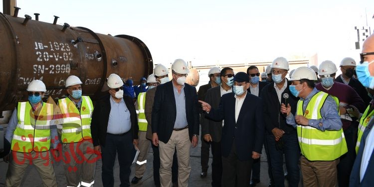 وزير البترول