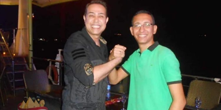 سمير إمام يبدأ ورشة كتابة مسلسله الإذاعي الجديد نمرة 2 يكسب سيخوض به سباق دراما