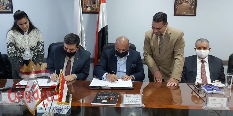 بروتوكول تعاون بين ” التموين” و “الانتاج الحربى” لتطوير مكاتب السجل التجارى على مستوى الجمهورية وتحويلها الى مكاتب نموذجية