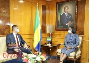 سفير مصر في ليبرفيل يلتقي رئيسة وزراء الجابون لبحث سُبل دفع العلاقات الثنائية