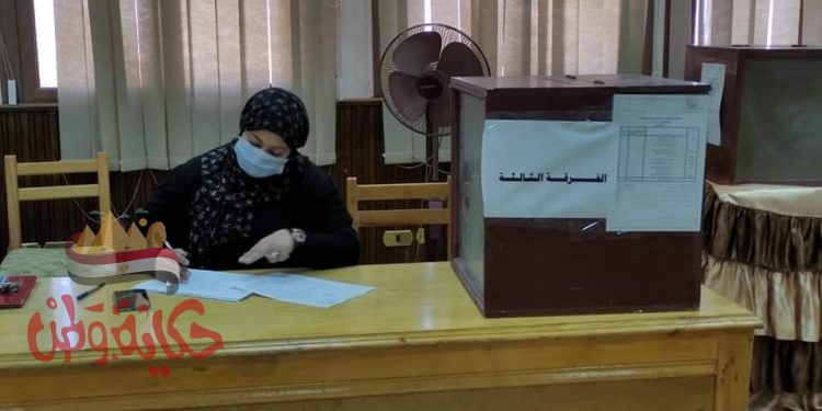 رئيس جامعة أسوان:  يشدد علي تطبيق الإجراءات الاحترازية بالجولة الأولي لانتخابات