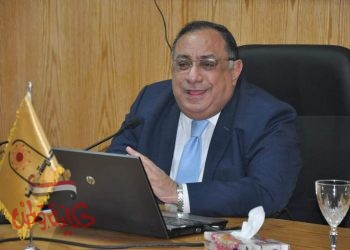 رئيس جامعة حلوان يلتقي السادة أعضاء هيئة التدريس العائدين من بعثات علمية بالخارج