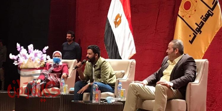 انطلاق فعاليات الندوة الشعرية الموسيقية للشاعر عمرو حسن فى رحاب جامعة حلوان