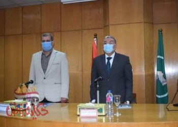 توزيع عقود اراضى املاك الدولة على المواطنين بعد تقنينها فى محافظة المنيا