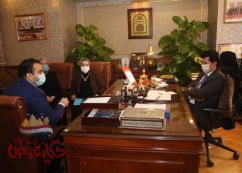 وزير الشباب والرياضة يناقش مشروع تطوير التفكير العلمي للنشئ والشباب