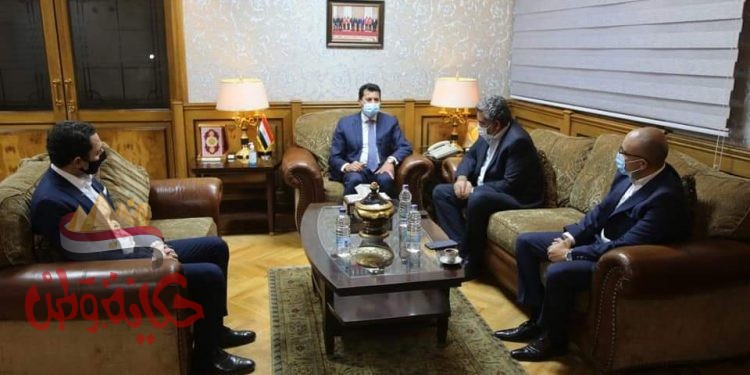 اللجنة الثلاثية المكلفة بإدارة اتحاد كرة القدم فى ضيافة وزير الرياضة