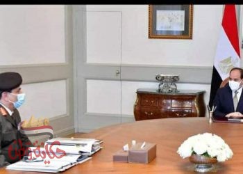 السيد الرئيس يجتمع مع اللواء أحمد الشاذلي رئيس هيئة الشئون المالية للقوات المسلحة