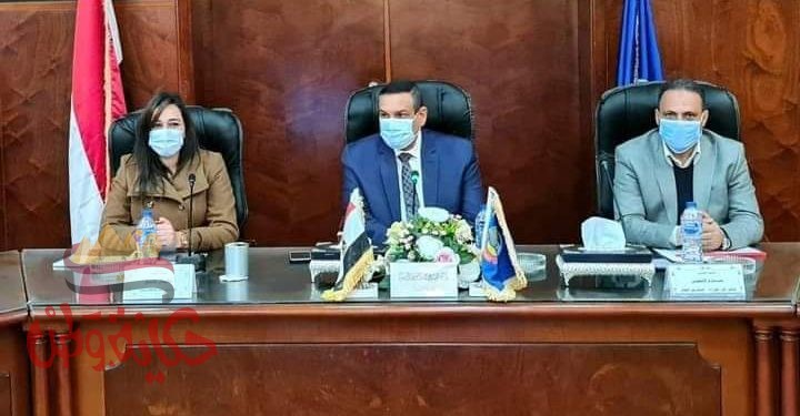 محافظ البحيرة يشيد بجهود المجلس الإقليمي للسكان وكافة الجهات المعنية بالمشكلة السكانية