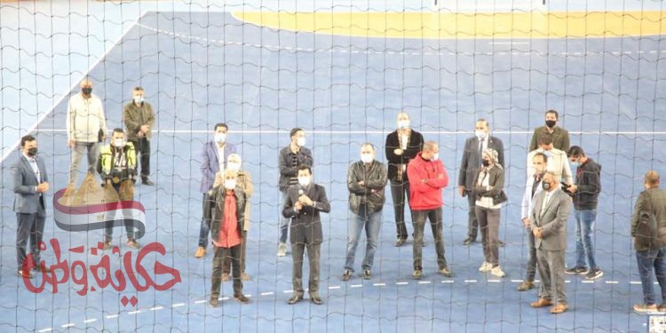 وزير الشباب يلتقى متطوعي