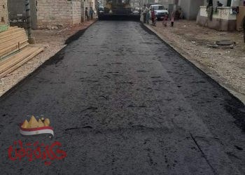 تكثيف أعمال الرصف ببركة غطاس بأبوحمص