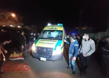 وسط الهتافات المنددة بالإرهاب