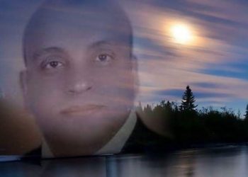 أني بحبك عاشق مفتون