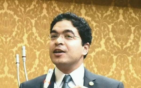 تحذير ضياء داود للبرلمان