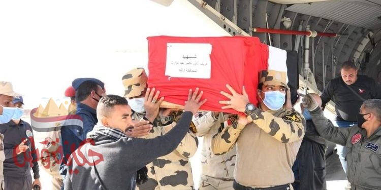 محافظ قنا يستقبل جثمان الشهيد" نور ناصر عبدالوارث " بمطار 67 الحربى