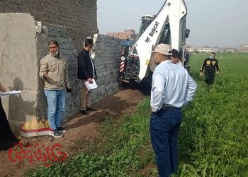 محافظ الغربية: مستمرون في إزالة التعديات على الأراضي الزراعية