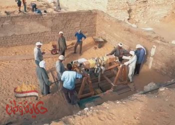 وزير السياحة