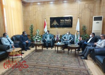 وفدا عراقيا