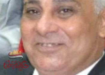 العناق هو غذاء القلب و تخلق روابط مع أشخاص آخرين