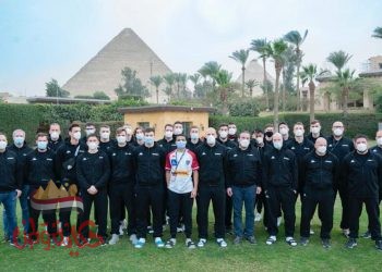 طالب بجامعة