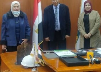 جامعة حلوان تنظم  زيارة لشركة الأسمدة بحلوان