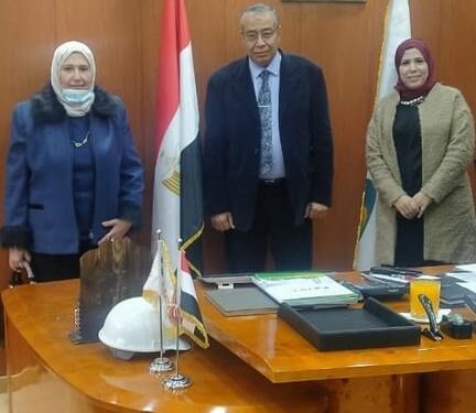 جامعة حلوان تنظم  زيارة لشركة الأسمدة بحلوان