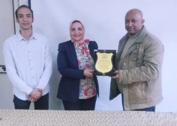 وايز ستارز تكرم الكتور السيد عبد العاطي