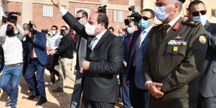 جوله تفقدية داخل منطقة عزبة الهجانة بشرق القاهرة على طريق القاهرة السويس"