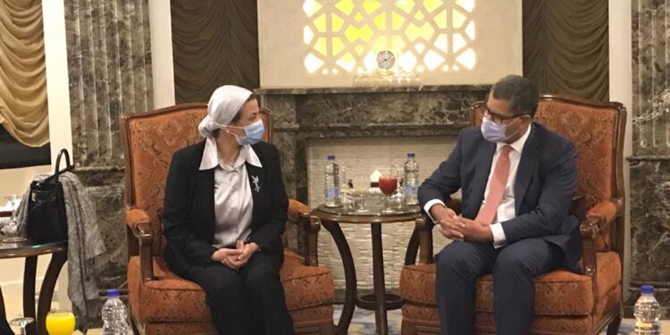 وزيرة البيئة تلتقى رئيس