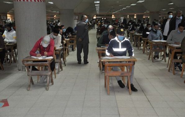 امتحانات الفصل الدراسي