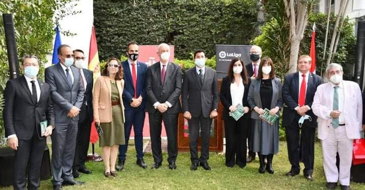 صبحي وسفير اسبانيا يشهدان انطلاق قاموس عربي اسباني متخصص في كرة القدم