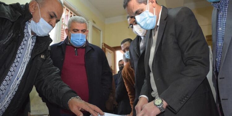 محافظ الغربية والرقابة الإدارية في حملة مكبرة بالسنطة