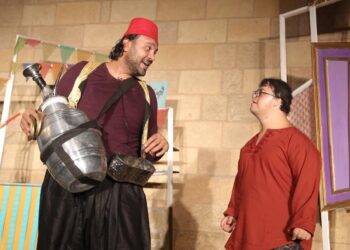 ست الدنيا " من جديد على العائم الصغير ..... الخميس