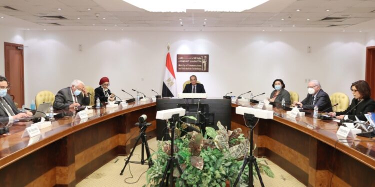 تخريج المشاركين ببرنامج تدريب المدربين فى مجال الذكاء الاصطناعى