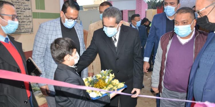 انطلاق أولى الرحلات