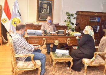 محافظ أسيوط يعتمد