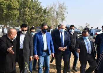 وزير الزراعه