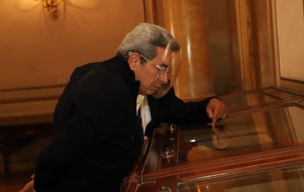 الإعلامى محمود