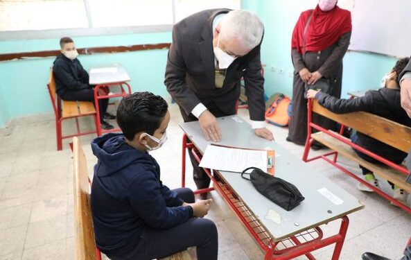 وزير التربية والتعليم والتعليم