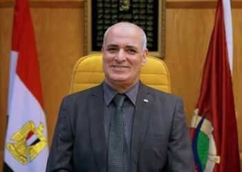 جامعة الفيوم تدعم طلابها الفائقين بالمرحلة الجامعية الأولى ومرحلتى الماجستير والدكتوراه